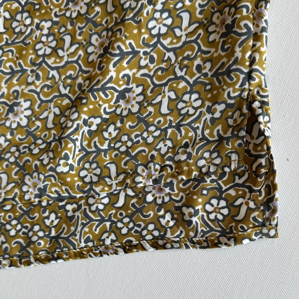 Maeve by Anthropology Green and Grey Patterned Silky Racerback Tank Top Size 4 - Picture 9 of 11